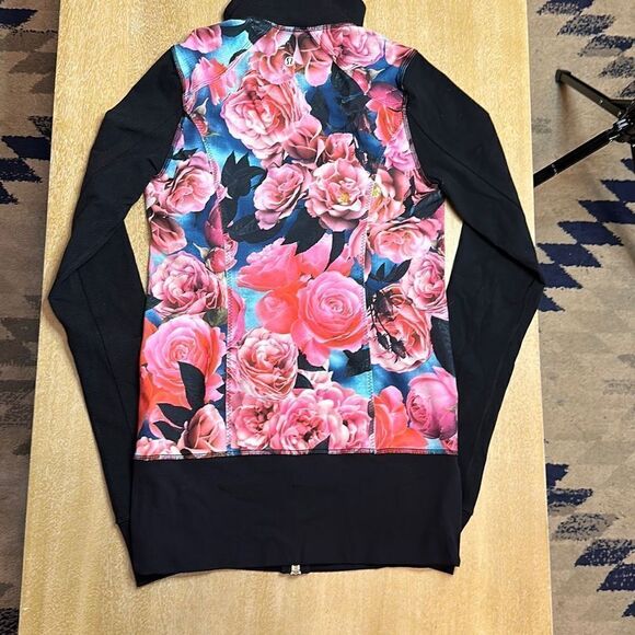 Lululemon Nice Asana Jacket - Picture 5 of 8